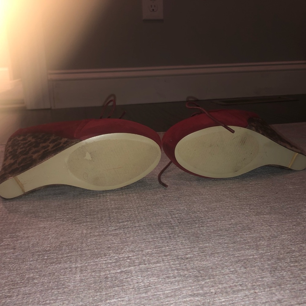 Red & leopard wedges - Picture 6 of 7